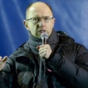 Premierul interimar ucrainean Arseni Iaţeniuk 